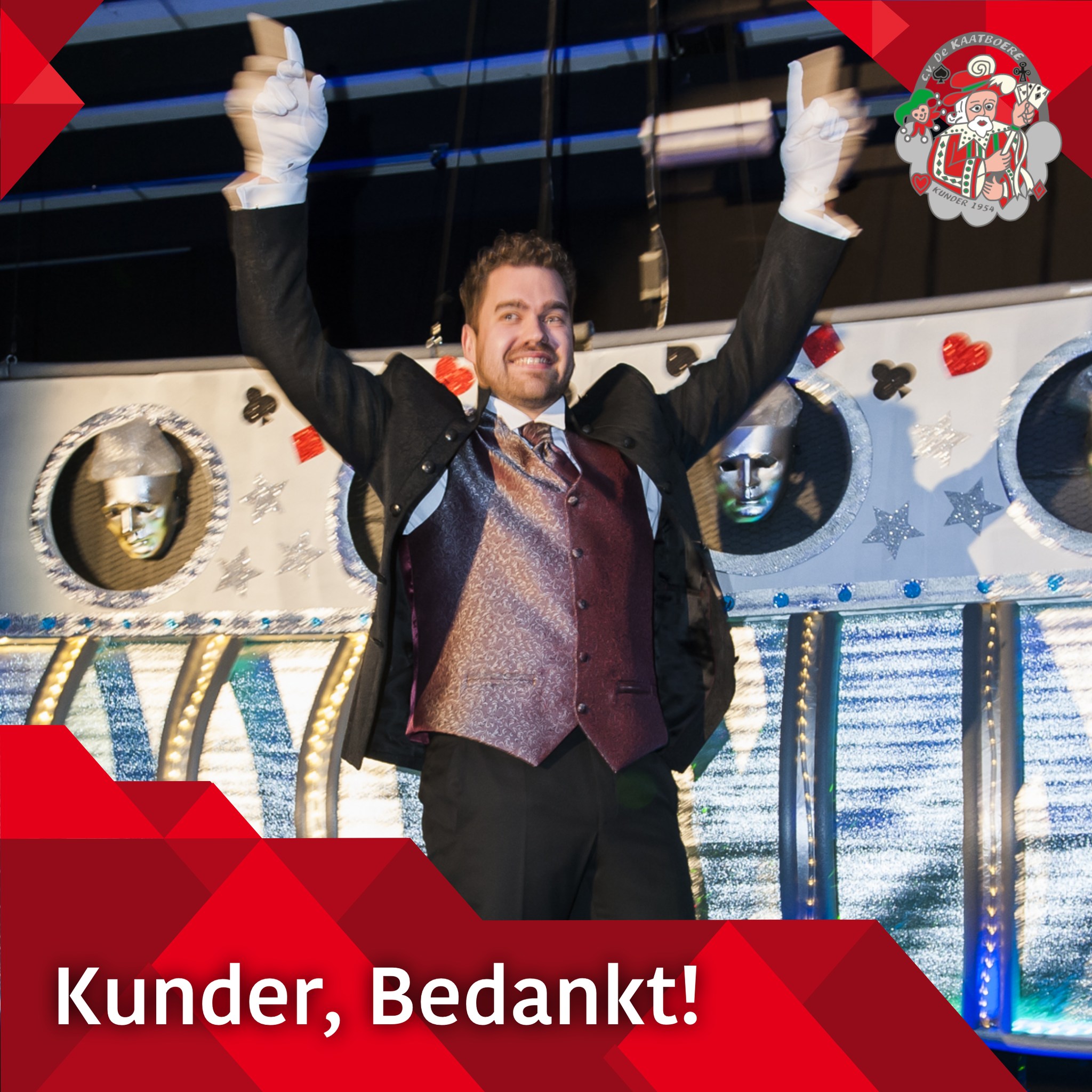 Dat woar 't dan wer! Wat hubbe veer wer ee sjiek seizoen beleaf same. Mede names os hoogheden zigge veer; KUNDER BEDANKT! ♠♥♣♦
Ps. Vanoavend kint geer hieringbiete in Café Kunderkruis vanaaf 20:11!