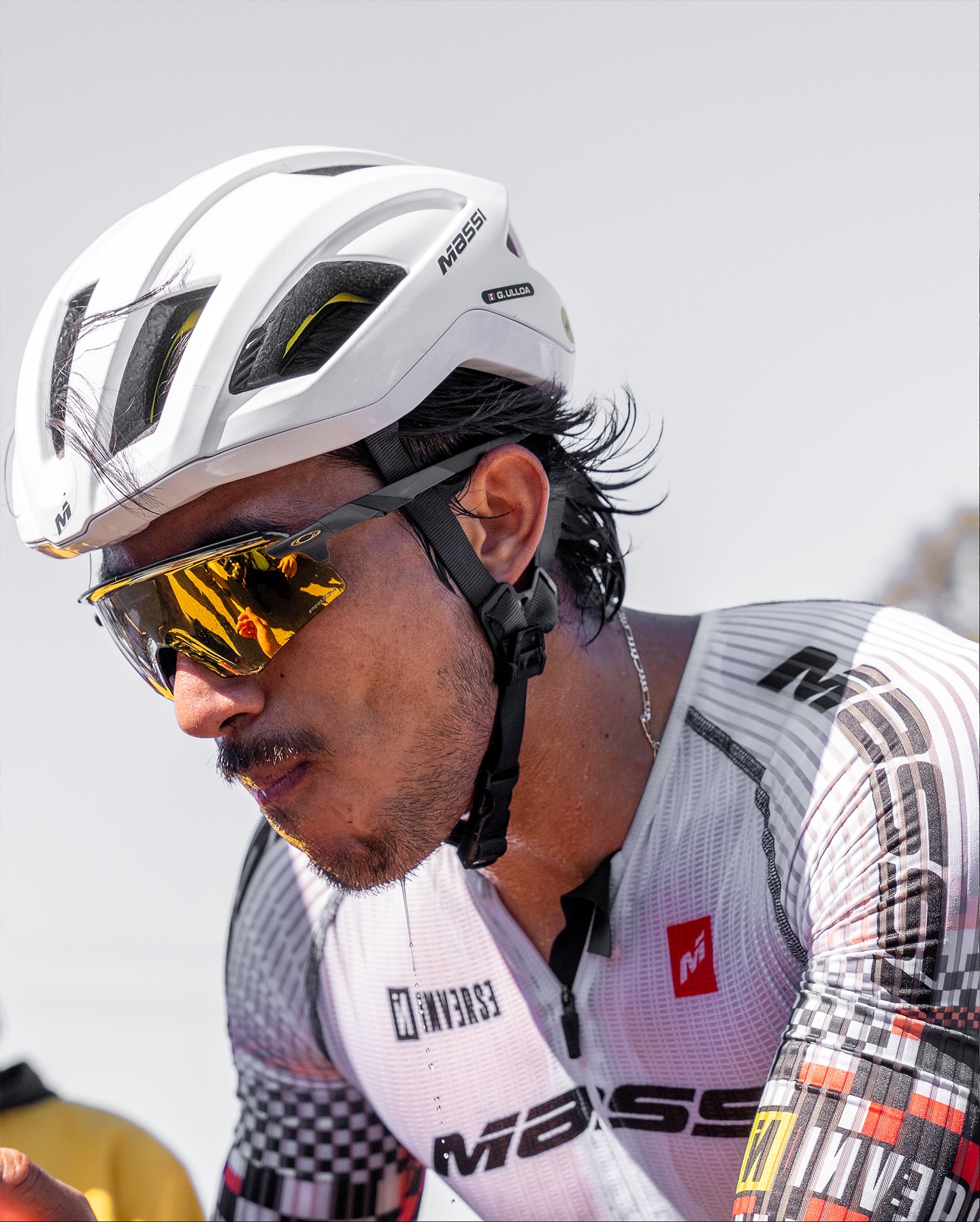 @ulloagerardo ganando el 3er lugar al sprint en el Campeonato Nacional de Ciclismo de Ruta - Ensenada 2025