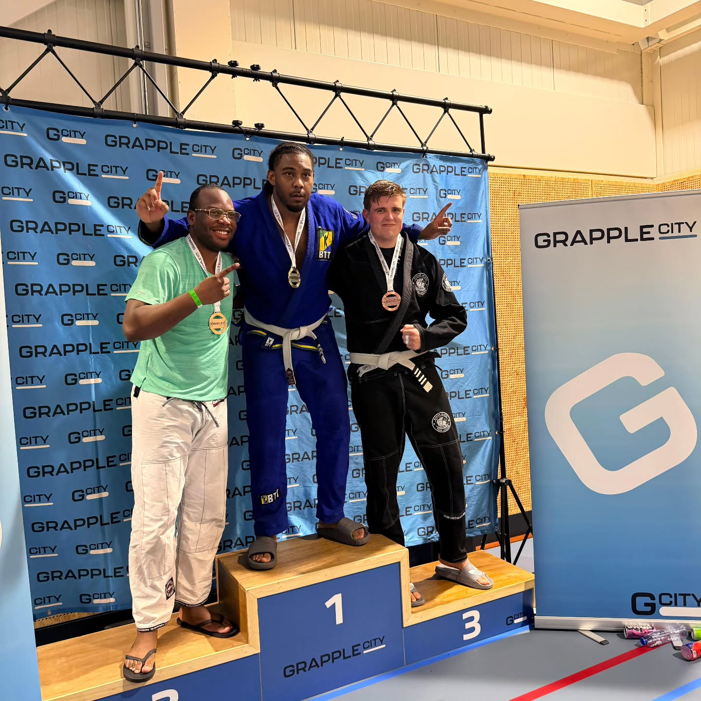 Gefeliciteerd aan Mark met een prachtige 3e plaats ๐ฅ in de 97+ kg klasse vandaag op Grapple C....
