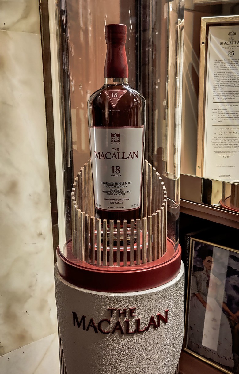 Een avond proeven, kijken en b… Een avond proeven, kijken en b…