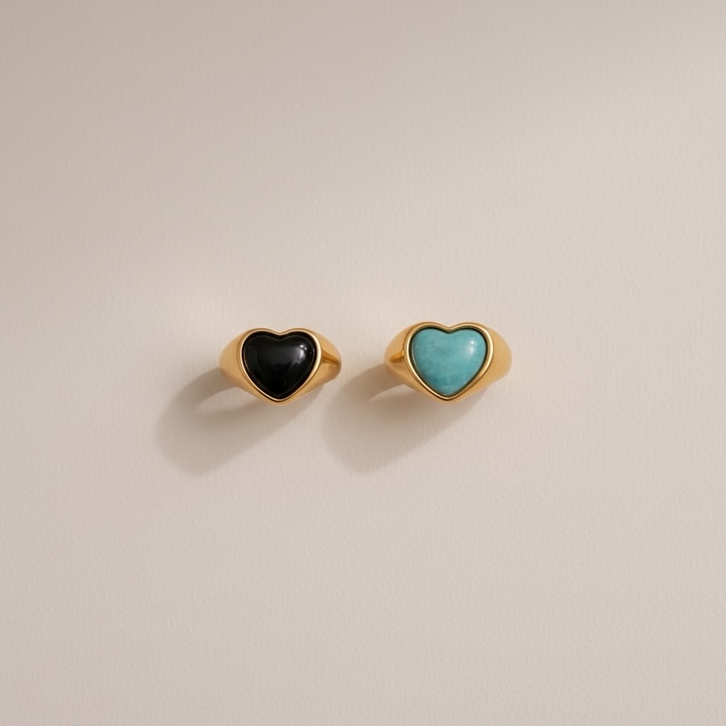 Elara Heart 💛
Herzring aus Edelstahl mit Amazonit oder Onyx.
Wasserresistent, läuft nicht an & färbt nicht ab – gemacht für jeden Tag.
Welcher ist dein Favorit? 💙🖤
#herzring #edelstahlschmuck #waterproofjewelry #amazonitring #onyxring schmuckliebe statementring