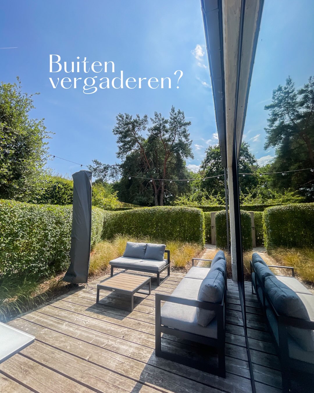 Een goede vergadering begint met de juiste mensen.
Een geweldige vergadering? Die begint ook met de juiste omgeving. 😉
Buiten vergaderen op het terras, of toch binnen in de airco? ☀️ Bij Concept55 beschik je over een privé-terras tijdens meetings. Zo hoef je niet te kiezen.
#concept55 #keerbergen #vergaderzaal #vlaamsbrabant